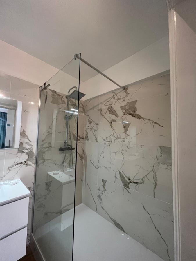 Amajed Apartment Namur Ngoại thất bức ảnh